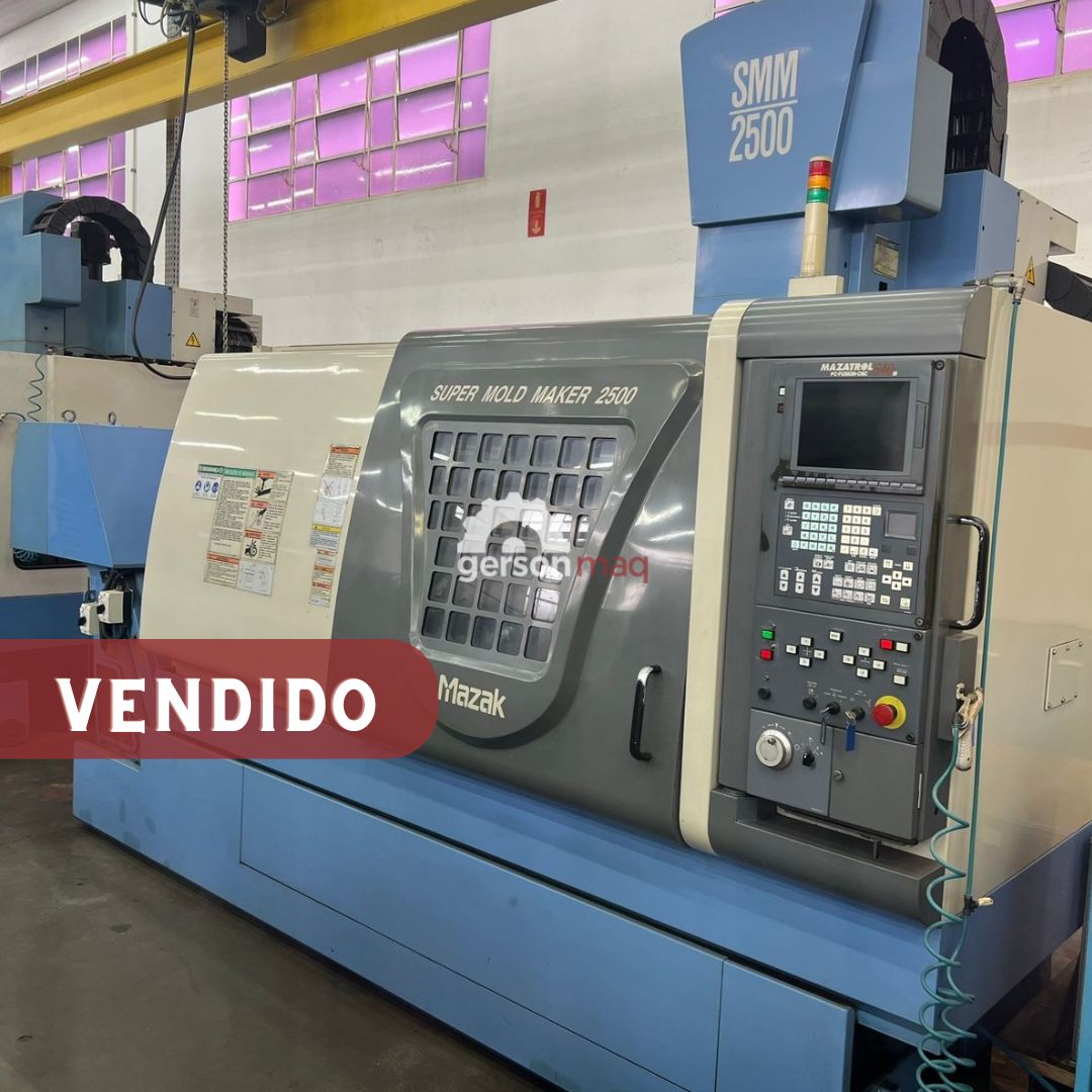 CENTRO DE USINAGEM HIGH SPEED MAZAK SMM 2500 ano 2004